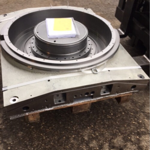 17-ex. of internal grinding on rotary table with hub and internal deep seating