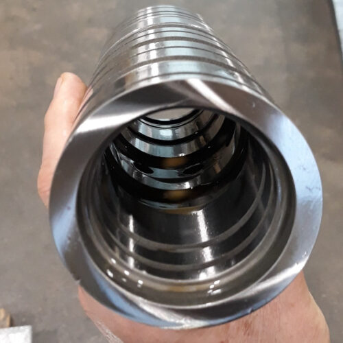 4-ex. of grinding on sleeve 4 internal diameters, 2 channels, external diameter
