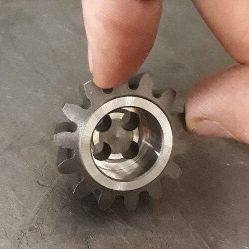 31-ex. of grinding on gear